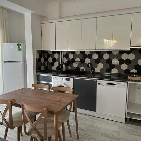 Apartment Cem House *