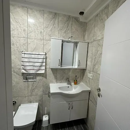 Апартаменты Cem House *