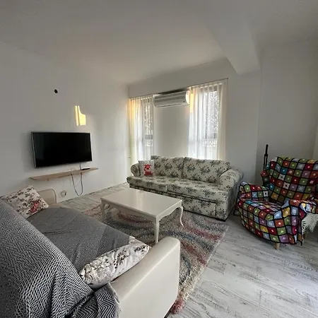 Апартаменты Cem House *